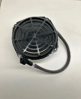 Audi A4 S4 B8 8K Subwoofer speaker 8T8035382 1000143001