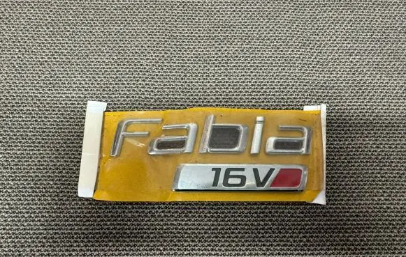 Skoda Fabia Mk2 (5J) Rear door emblem/model letters 6V0853687B