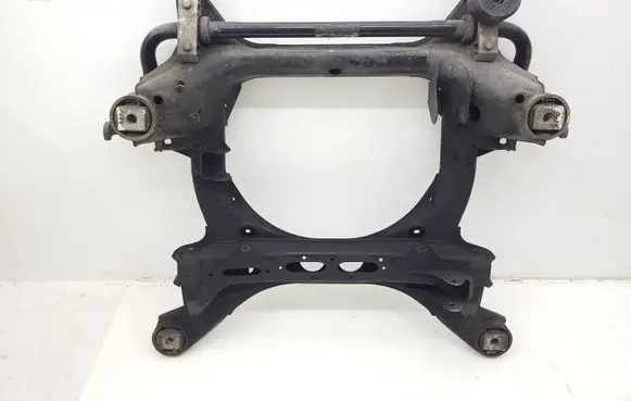 Volkswagen Touareg II Front subframe 7L0499314 7L0411025G