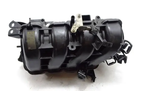 Opel Astra J Intake manifold 55584978 1102613S01