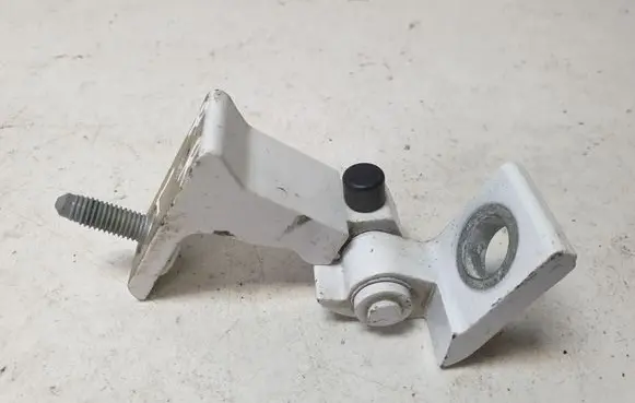 Audi A4 S4 B9 Front door lower hinge 8W0831403A