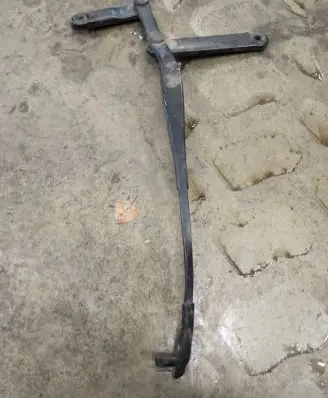 Porsche Cayenne (92A) Front wiper blade arm 3392125790