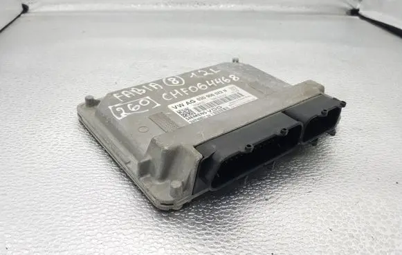 Skoda Fabia Mk2 (5J) Engine control unit/module ECU 03D906023N 5WP40851