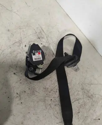 Mitsubishi Colt Front seatbelt 606844000 005L1000