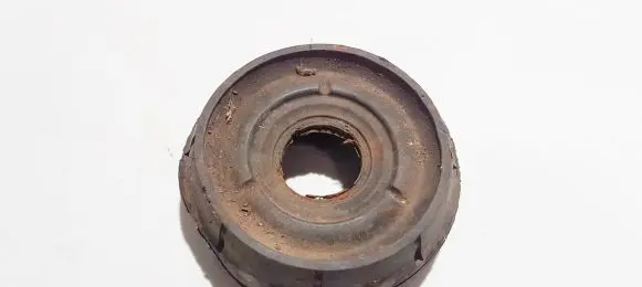 Renault Clio I Coil spring mount 7700827435