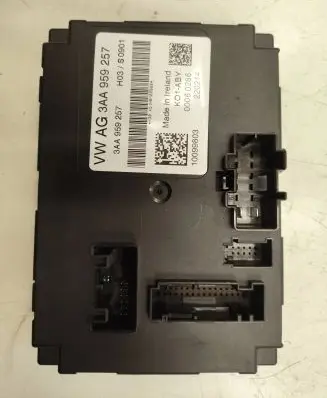 Volkswagen PASSAT B8 Seat control module 3AA959257 00060286 10099803