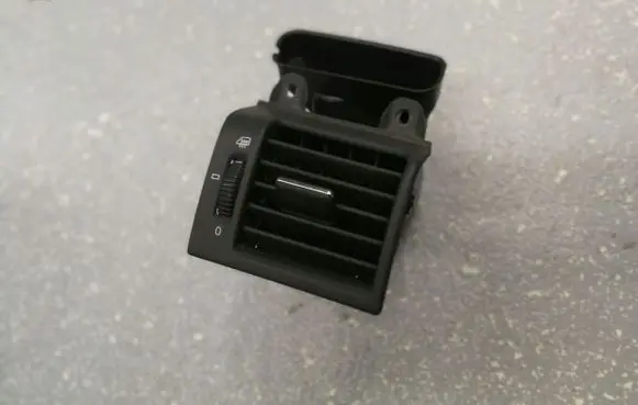 Mercedes-Benz E W210 Dashboard side air vent grill/cover trim 2108312246