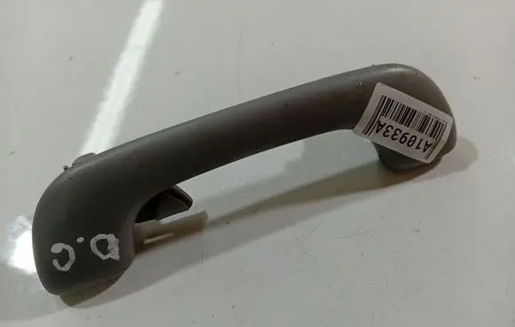Nissan Primera Rear interior roof grab handle 8200003209