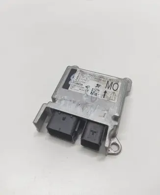 Ford Mondeo Mk III Airbag control unit/module 7S7T14B056AD CD34507 0285010228