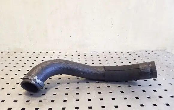 Ford Mondeo MK IV Intercooler hose/pipe