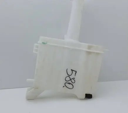 Mazda 626 Coolant expansion tank/reservoir 823021110