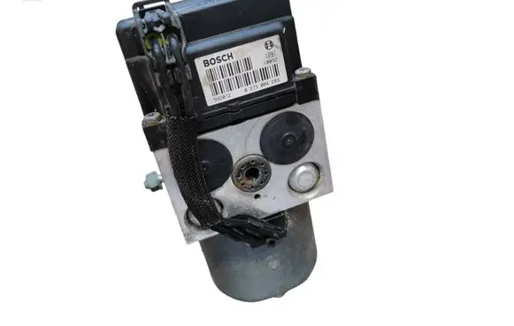 Volkswagen PASSAT B5 ABS Pump 8E0614111F 0265220406