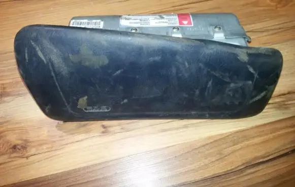 Honda Civic Passenger airbag 6012780031789