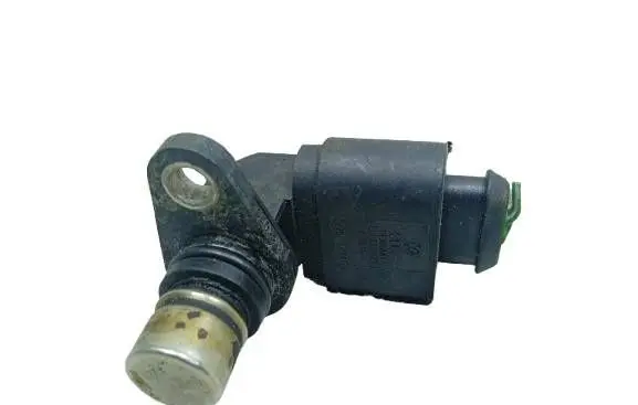 Volkswagen Golf IV Camshaft position sensor 1J0973723