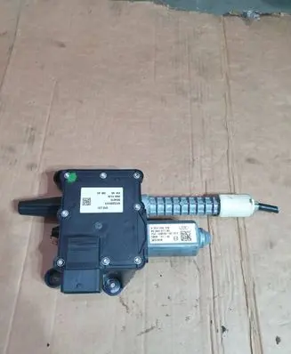 Peugeot 3008 I Hand brake/parking brake motor 9688061780 3057039 0204280126