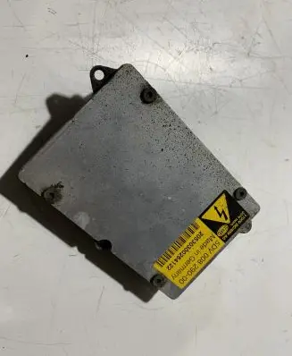 Mercedes-Benz E W211 Headlight ballast module Xenon 5DV00829000
