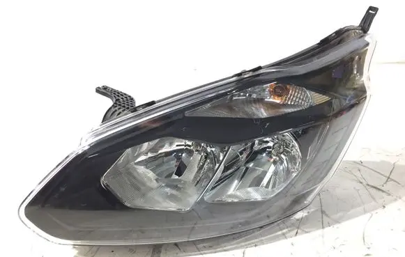 Ford Transit Custom Headlight/headlamp