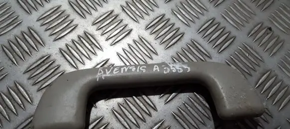 Toyota Avensis T270 Front interior roof grab handle l1020374