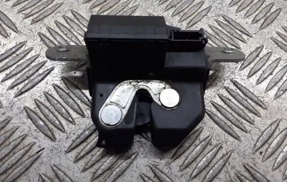 Fiat Bravo Engine bonnet/hood lock/latch loop/hook 