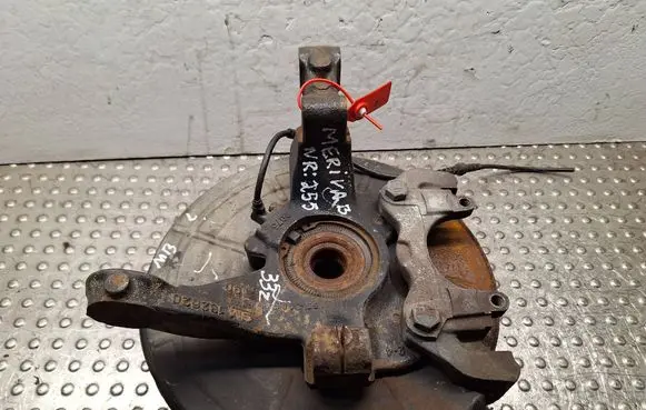 Opel Meriva B Front wheel hub spindle knuckle S25056255 13262090