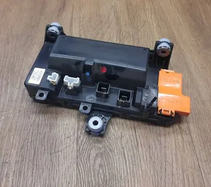 Hyundai Kona I Fuse module 37514CM000