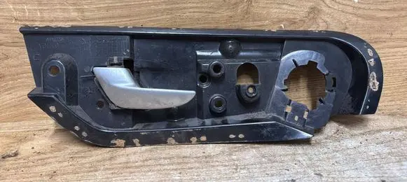 Volvo S60 Sliding door exterior handle 8693726