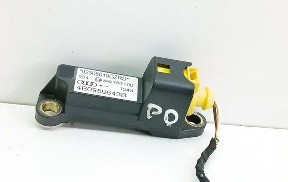 Audi A6 S6 C5 4B Airbag deployment crash/impact sensor 4B0959643B 965181100
