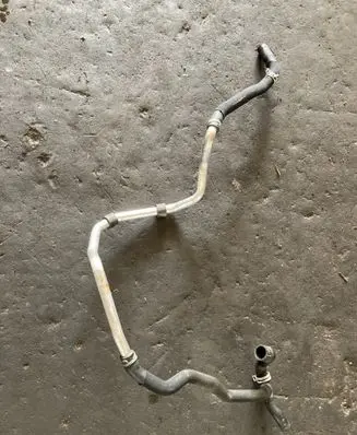 Mercedes-Benz R W251 Engine coolant pipe/hose A2515014982