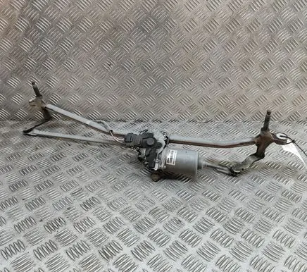 Opel Movano B Front wiper linkage and motor 93197309