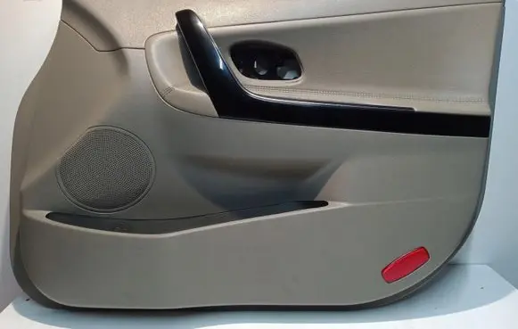 KIA Ceed Front door card panel trim