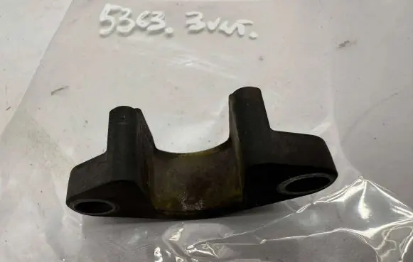 BMW 3 E90 E91 Fuel Injector clamp holder
