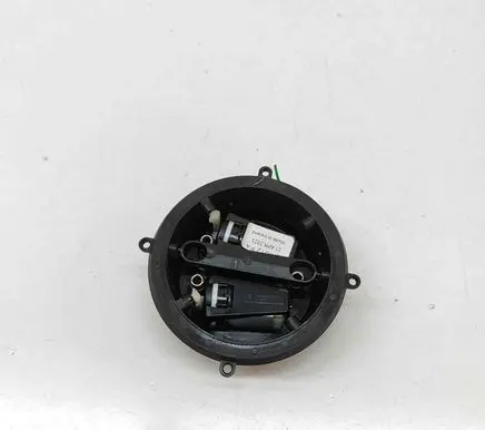 Peugeot 2008 II Wing mirror control module 9838077180