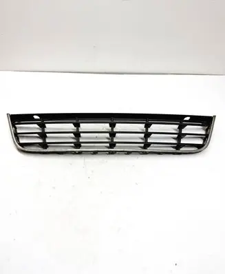 Volkswagen PASSAT B6 Front bumper lower grill 3C0853677