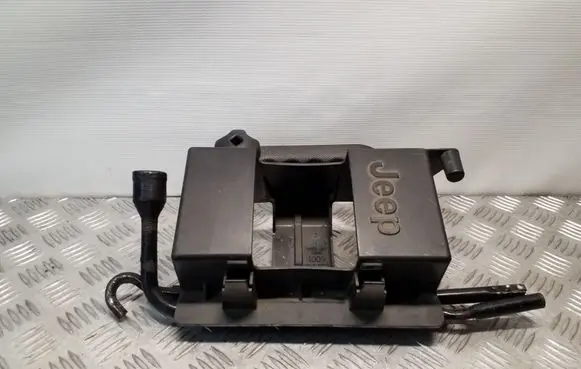 Jeep Cherokee III KJ Tool box 52129757AB