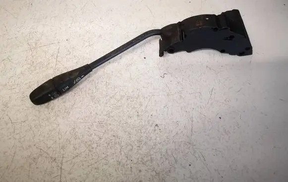 Mercedes-Benz E W211 Seat belt adjustment rail A2118600088