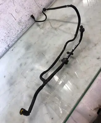Nissan Qashqai J12 Engine coolant pipe/hose
