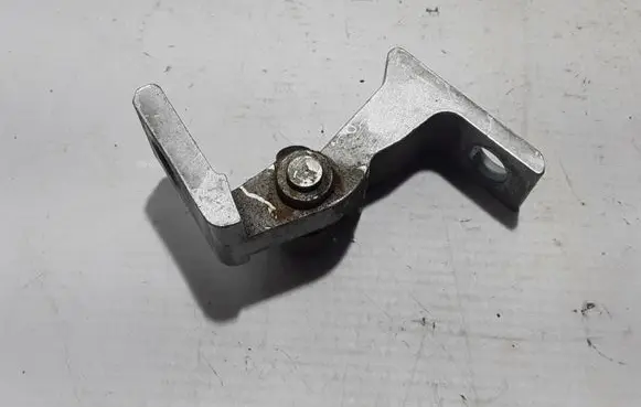 Audi Q5 SQ5 Front door upper hinge 8K0831402