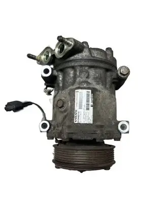 Volvo V70 Air conditioning (A/C) compressor (pump) 31348213