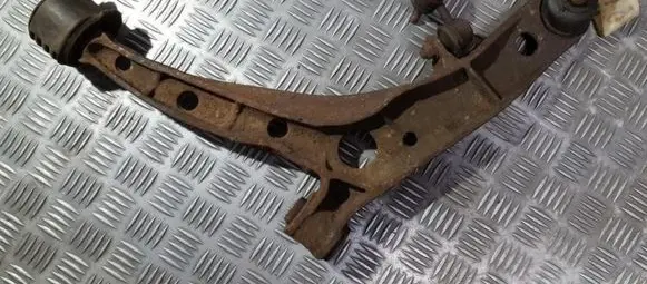 Mitsubishi Space Wagon Front lower control arm/wishbone