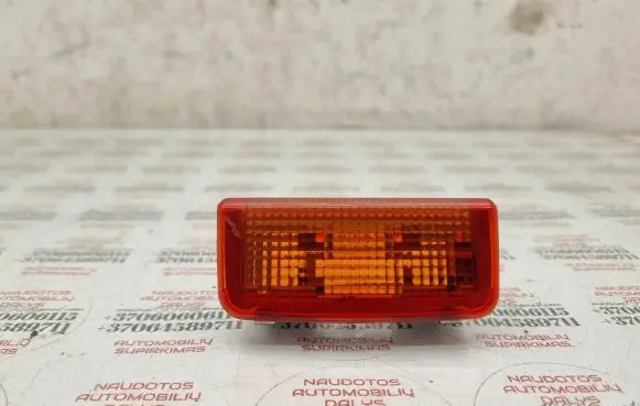 Audi A4 S4 B7 8E 8H Rear door interior light 4B9947113