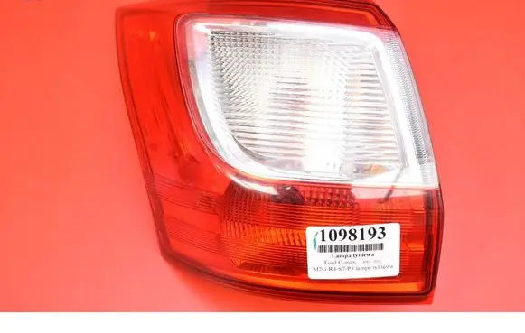 Ford Grand C-MAX Rear/tail lights AM5113405AE
