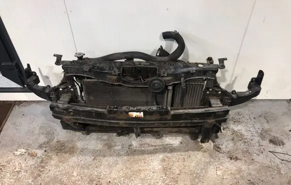 Hyundai i40 Radiator support slam panel 