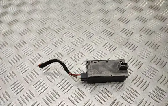 Mercedes-Benz A W176 Steering wheel lock A0999000400