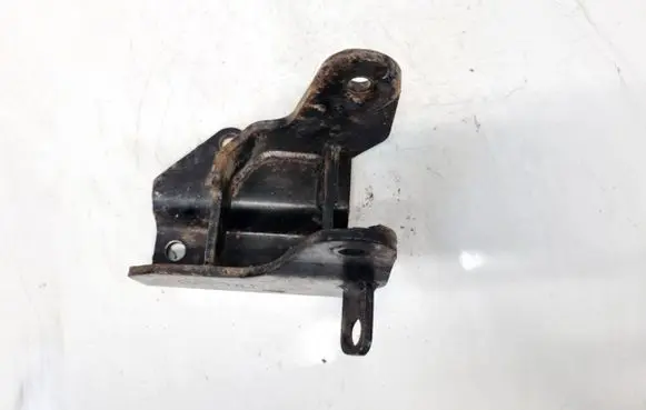 Hyundai i30 Engine mounting bracket U16 U-16