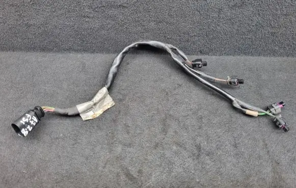 Audi A7 S7 4G Fuel injector wires 06E971627T