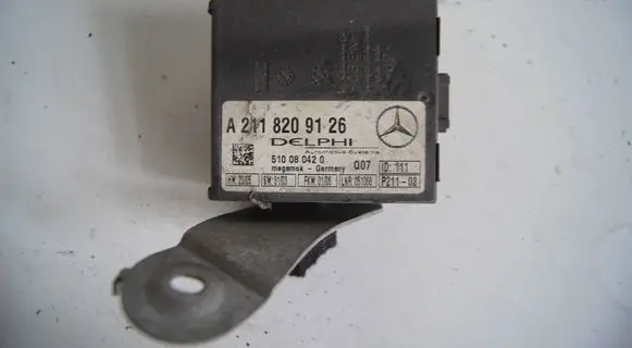 Mercedes-Benz S W220 Alarm control unit/module A2118209126 510080420