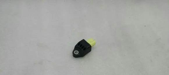 Lexus IS-F Airbag deployment crash/impact sensor 8983133020