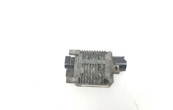 Coolant fan relay