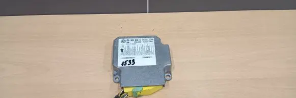 Volkswagen Touran I Airbag control unit/module 1T0909605C 5WK43518