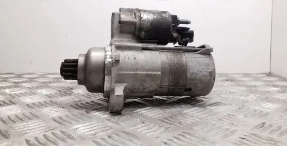 Volkswagen Tiguan Starter motor 02M911024P